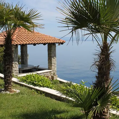 By The Sea Medveja, Opatija - 7722 Apartment Lovran
